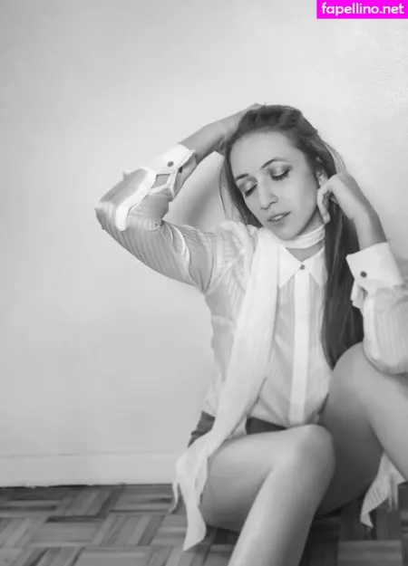 Crystaahhl OnlyFans Thumbnail #4EIQgyjqRR