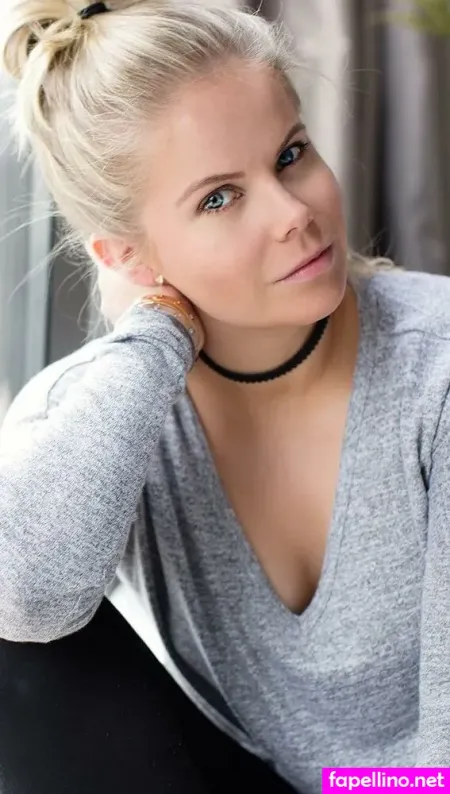 Crystal Hunt OnlyFans Thumbnail #WVbOcLIpTx