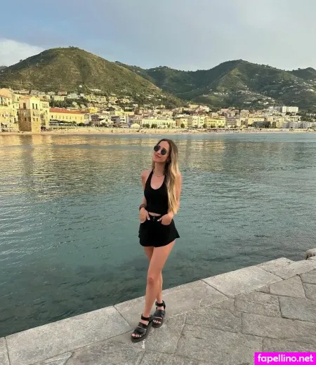 Crystal Malkova OnlyFans Thumbnail #IJgCQLh69A