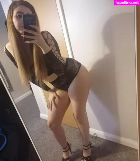 Crystal R1992 OnlyFans Thumbnail #FhN3MAjjIe