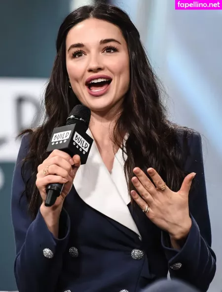 Crystal Reed OnlyFans Thumbnail #H9QSJlH4Kr