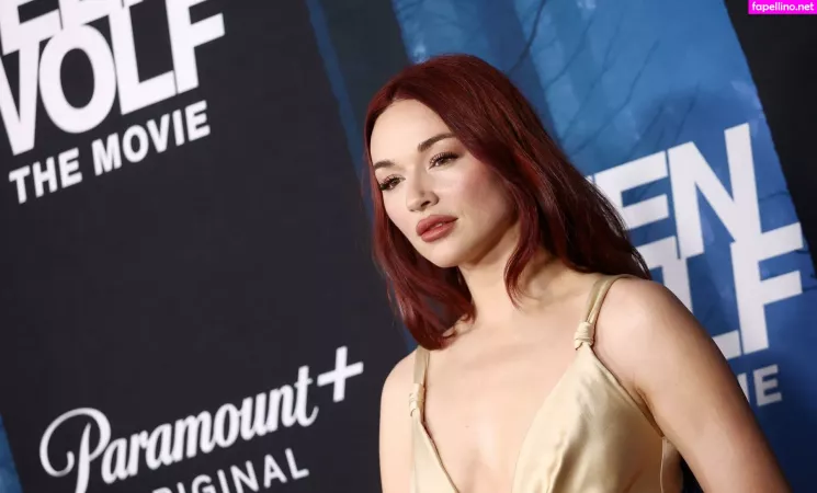 Crystal Reed OnlyFans Thumbnail #LXXiZDZ5W0