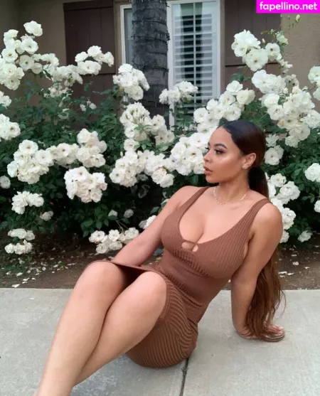 Crystal Westbrooks OnlyFans Thumbnail #QyzftQmXhz