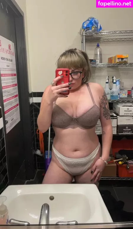 Crystal2086bella OnlyFans Thumbnail #1CV0KPE4s0