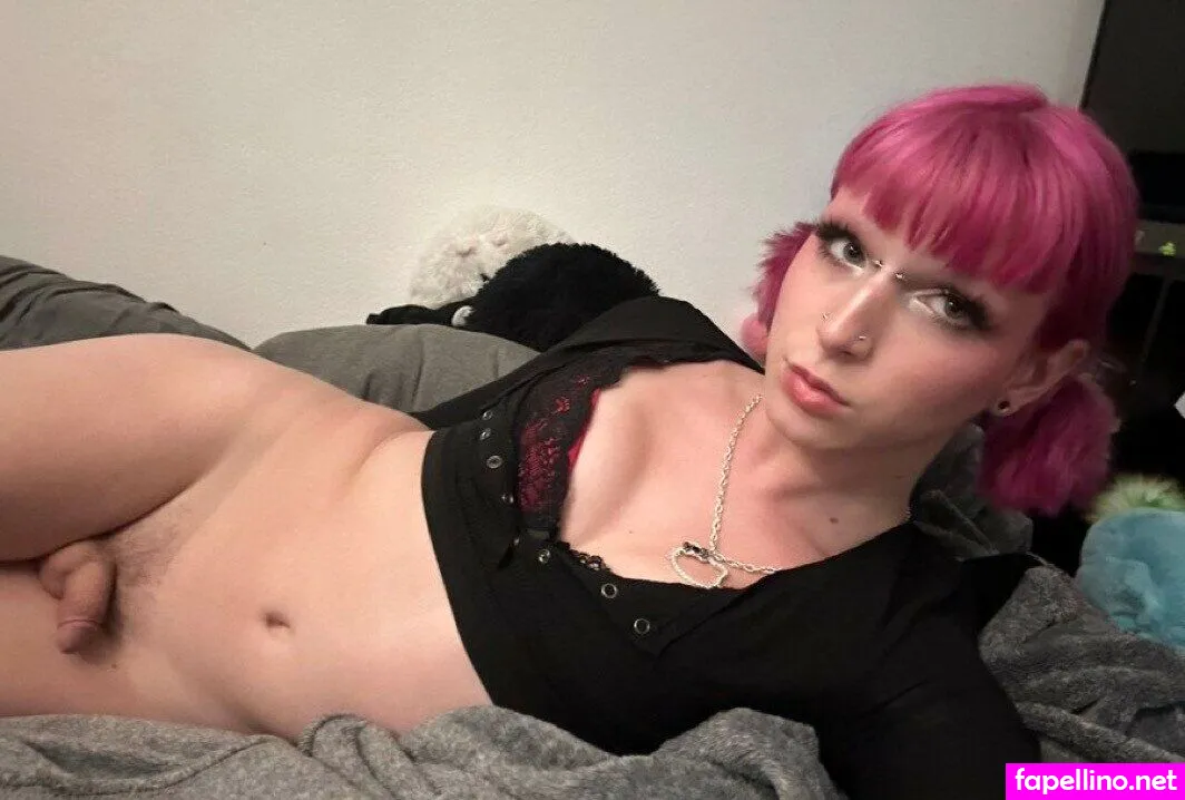 crystal.bimbo, crystalbimbo Nude Leaked OnlyFans Photo #UuyEqUDf8I