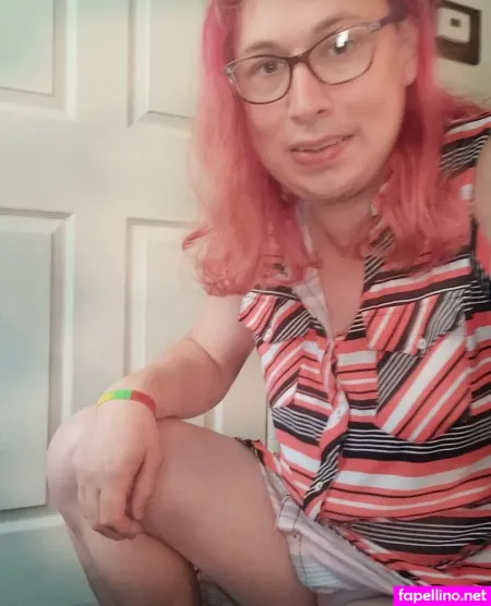 Crystalfairy43 OnlyFans Thumbnail #e9D9gy0diM