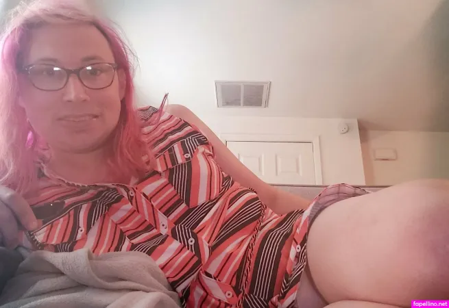 Crystalfairy43 OnlyFans Thumbnail #etFiZPfZO8