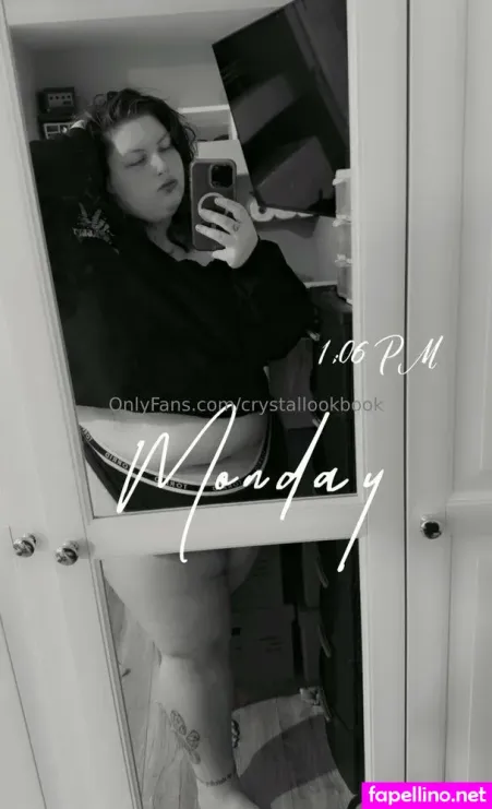 Crystallookbook OnlyFans Thumbnail #6GO1zmBxyb