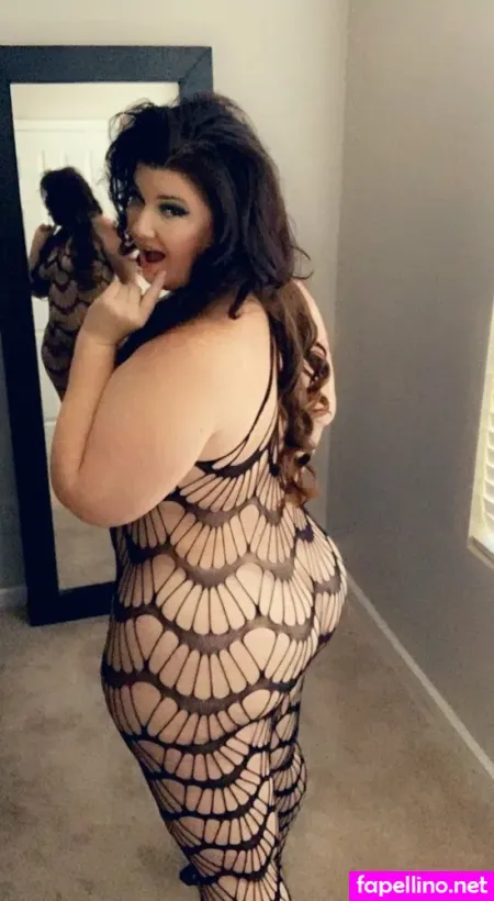 Crystalmcbootay OnlyFans Thumbnail #GNs1EiVD4f