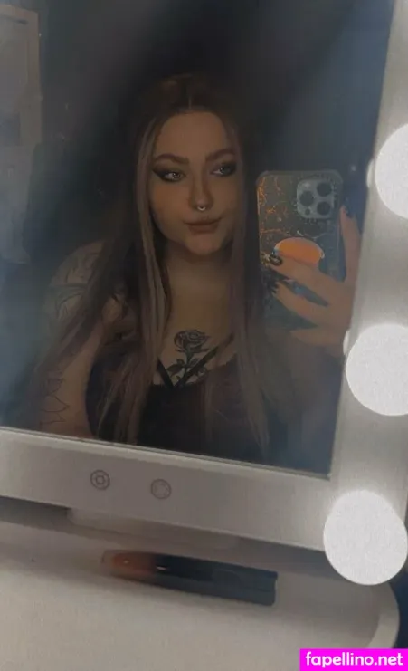 Crystalmth28 OnlyFans Thumbnail #KW07g5gMoX