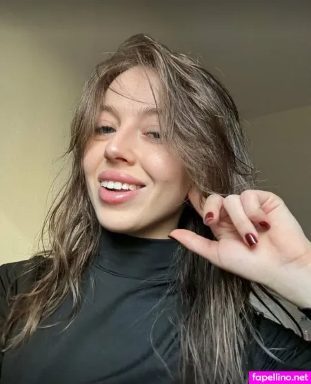 Crystalwi OnlyFans Thumbnail #Kjhrc2iX4n