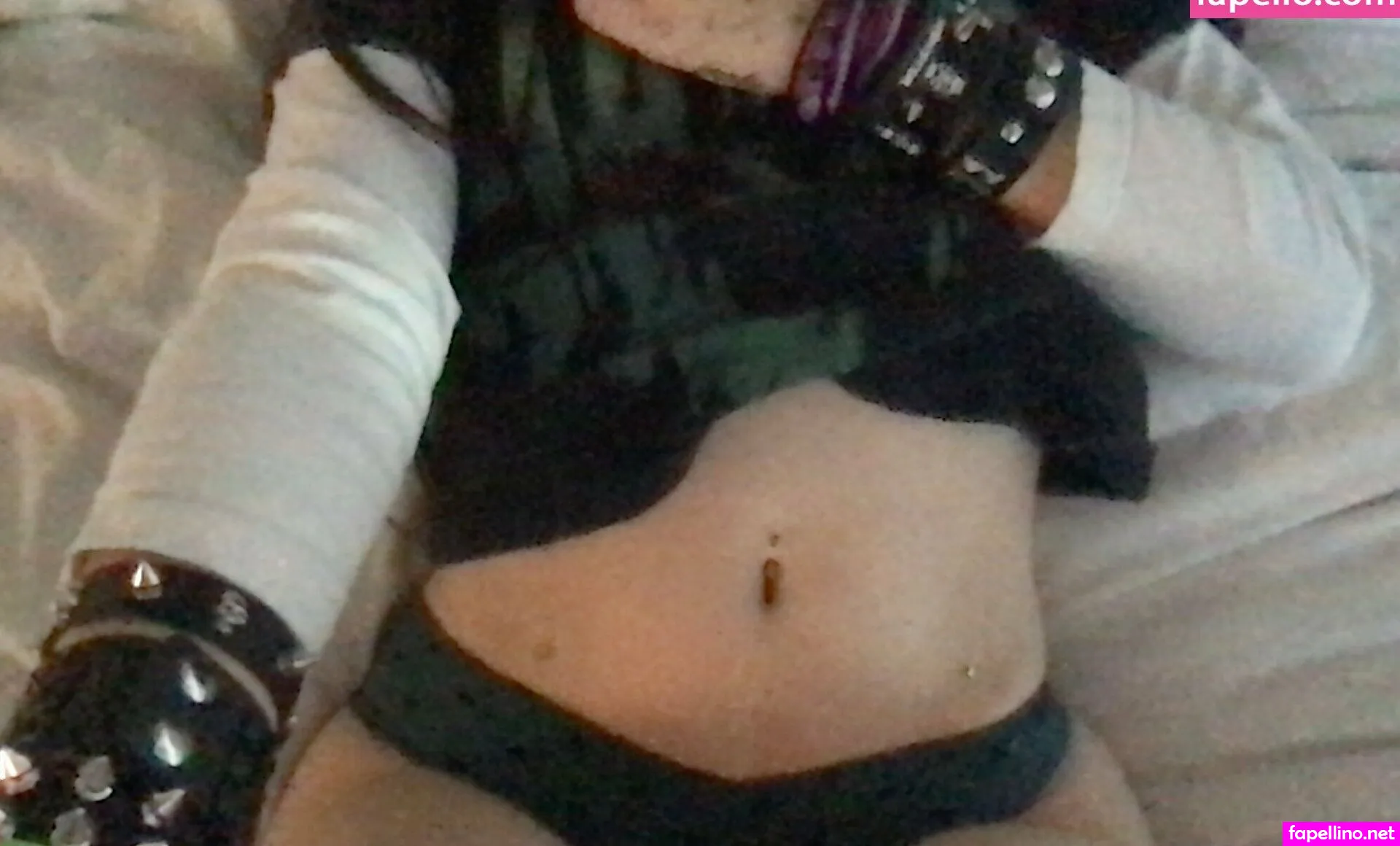 cryyingsoftly, cryyingsoftlypublic Nude Leaked OnlyFans Photo #bBgUhBOe2p