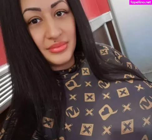 Csimbora Barbara OnlyFans Thumbnail #4H7SSzfiYL