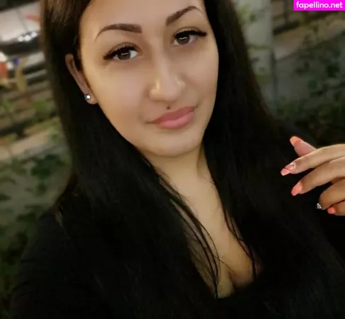 Csimbora Barbara OnlyFans Thumbnail #gMl97tPoqn