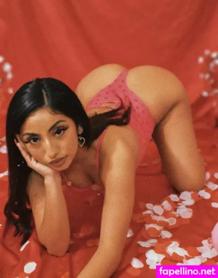 Cubanmammii OnlyFans Thumbnail #Ya0YmlMMZ8