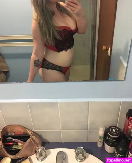 Cuckhungrywife OnlyFans Thumbnail #syJpX7b6aM