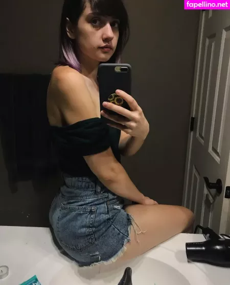 Cucumberbutcooler OnlyFans Thumbnail #0cBrAbKaDQ
