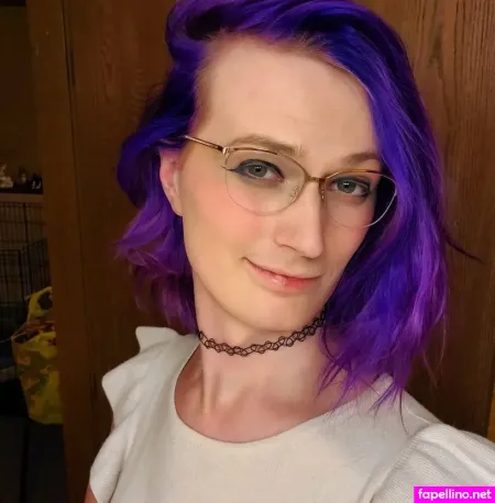 Cuddlebug OnlyFans Thumbnail #0wH4LIXjm6