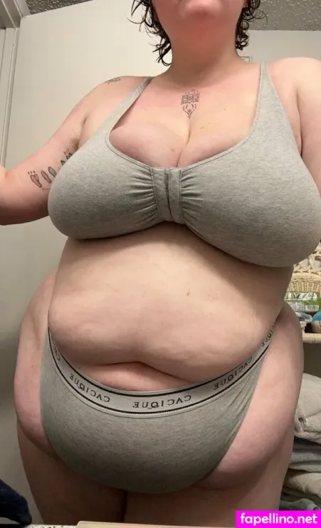 Cuddlycow170 OnlyFans Thumbnail #DaYUcvupQt