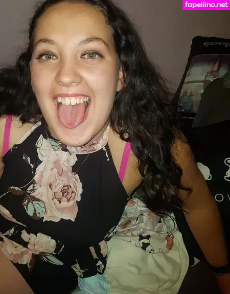Cumslut Val OnlyFans Thumbnail #MbRx2zJBt7