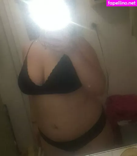 Cumslut Val OnlyFans Thumbnail #P9qg8MVikL
