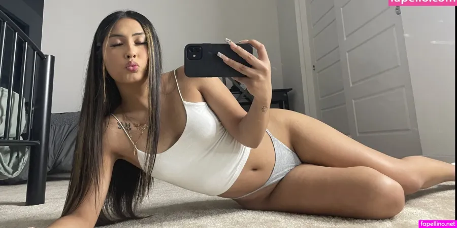 Cumszn OnlyFans Thumbnail #O1rEWl4wf4