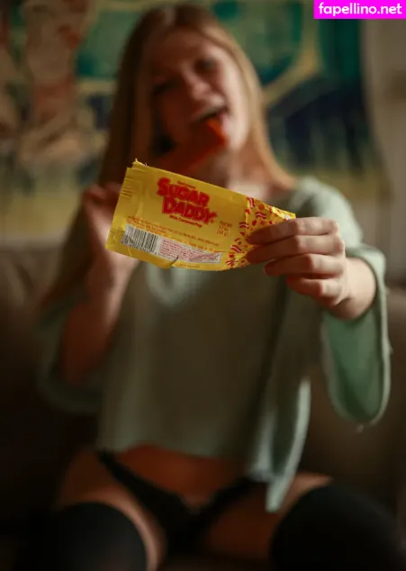 Cumtodemmifree OnlyFans Thumbnail #x8hhQs0IZ1