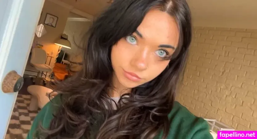 Cumuncher OnlyFans Thumbnail #J6774BhwAR
