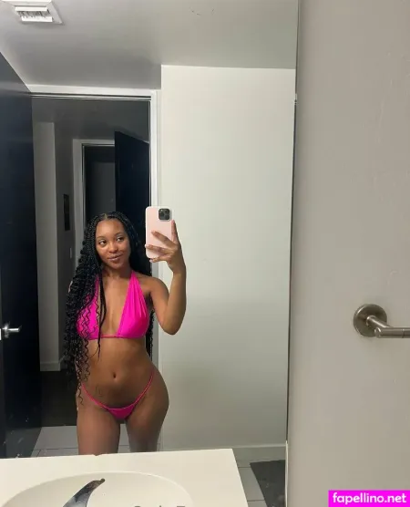 Cumwithtiana OnlyFans Thumbnail #AeBnbMsVnd