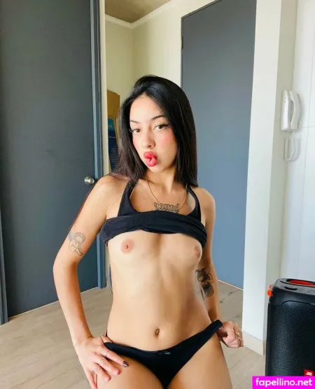 Cuncubinaaa OnlyFans Thumbnail #uZcG3k8UvH