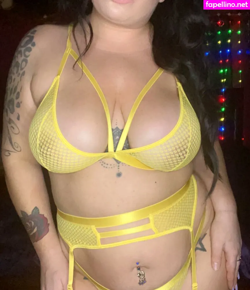 Ash_lovespineapples, cuntsuelavip Nude Leaked OnlyFans Photo #FWptx8qJAu