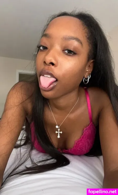 Cuntyanna OnlyFans Thumbnail #D05jXxRFo0
