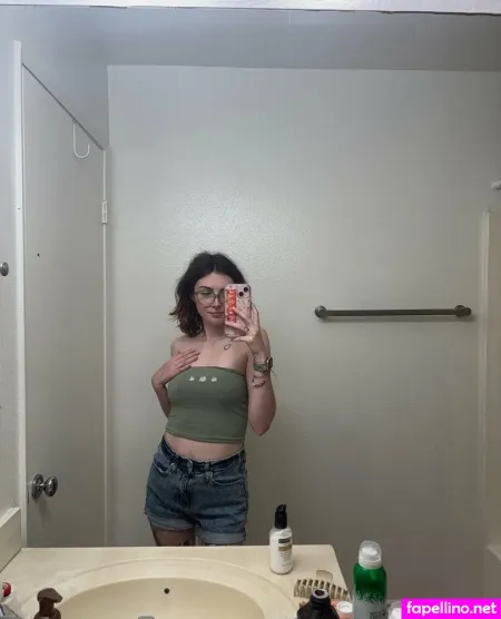Cupiekissesfree Main Profile Photo