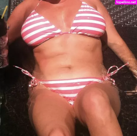 Curious Jeanette OnlyFans Thumbnail #4LIEAZ6VSl