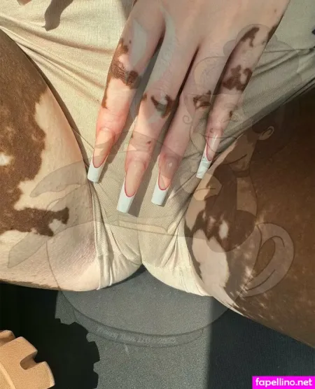 Curiousiteaaa OnlyFans Thumbnail #cDV7MWEzcS