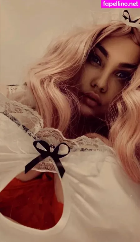 Curioussxox OnlyFans Thumbnail #nBYzyKeYhn