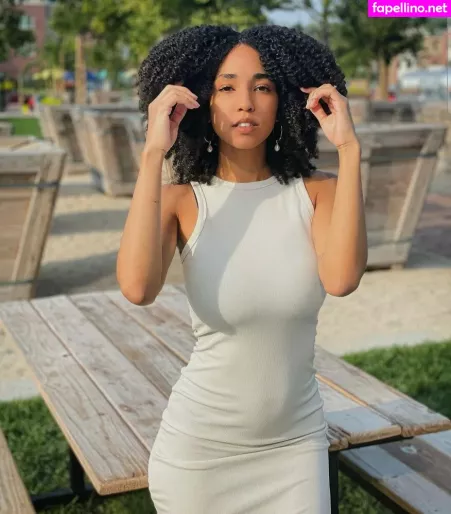 Curlswithv OnlyFans Thumbnail #yEzBMtTUKj
