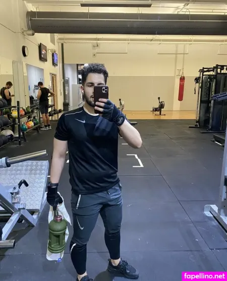 Curly Brown Hairdude OnlyFans Thumbnail #CKmLMxVrfK