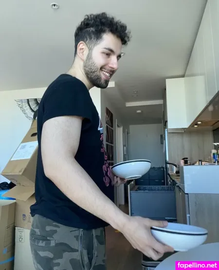 Curly Brown Hairdude OnlyFans Thumbnail #E8uYPstg3e