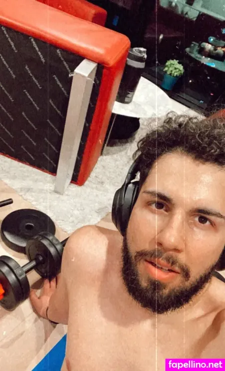 Curly Brown Hairdude OnlyFans Thumbnail #mw1UhG8clN