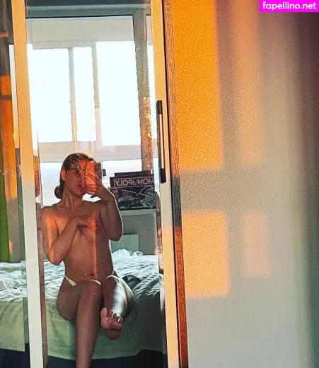 Curly Decency OnlyFans Thumbnail #LPIIx3kmNy