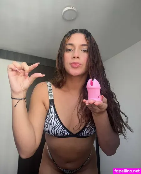 Curly Karol OnlyFans Thumbnail #5L6vSiToRw