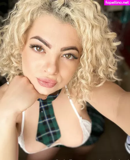 Curly Lexi OnlyFans Thumbnail #Sk6grWzg1Q