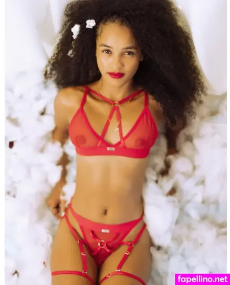 Curly Sweet OnlyFans Thumbnail #NbnH1x6kMR