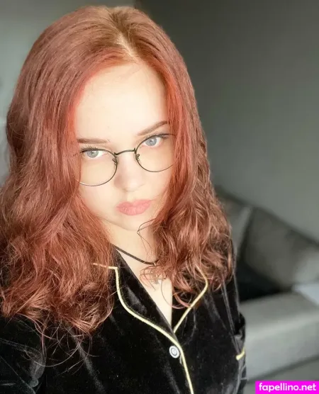 Curly Witch OnlyFans Thumbnail #27SdcB8D7E