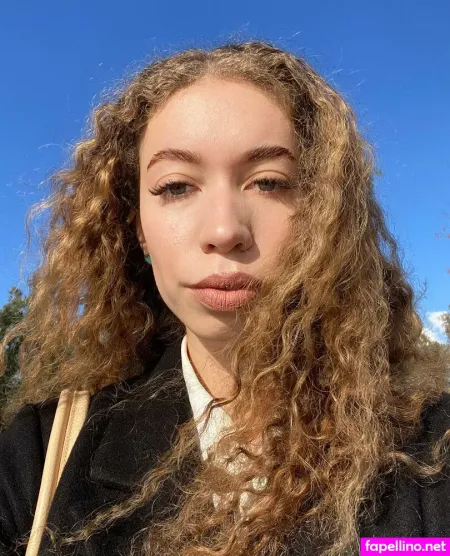 Curlyalisa Main Profile Photo