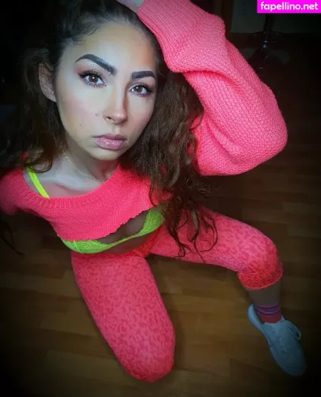 Curlyjewelfree OnlyFans Thumbnail #YASVBdsuWK