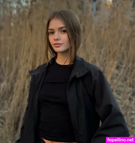 Curlymonica OnlyFans Thumbnail #yuK9FxJyrh