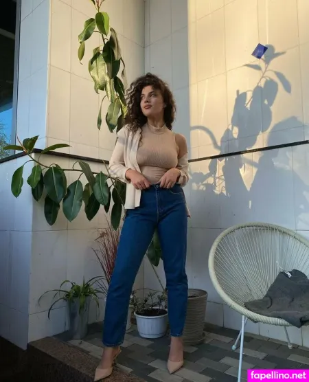 Curlysueeee OnlyFans Thumbnail #LucmtCWifu