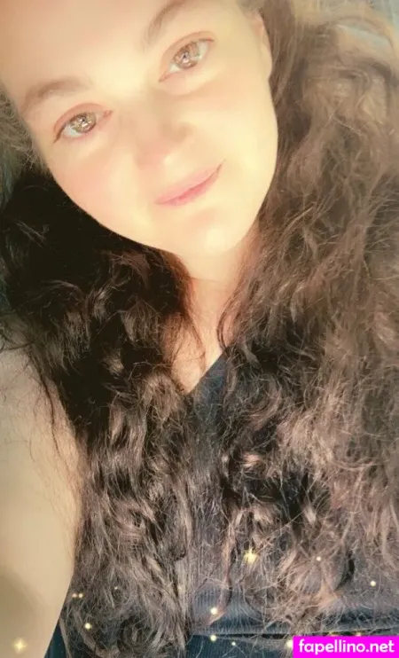 Curlytop1015 OnlyFans Thumbnail #2hsKIdfedO